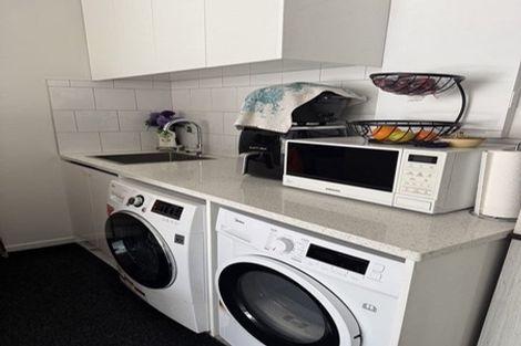 Photo of property in 37e Central Avenue, Papatoetoe, Auckland, 2025