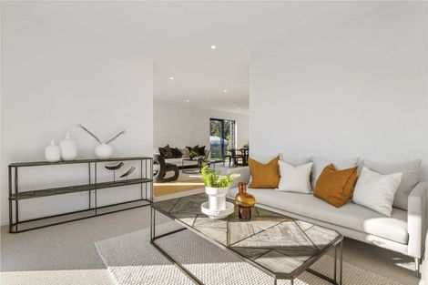Photo of property in 3/241 Hill Road, The Gardens, Auckland, 2105