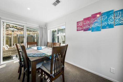 Photo of property in 29 Bickerton Rise, Churton Park, Wellington, 6037
