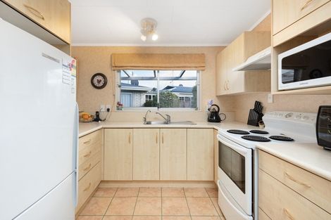 Photo of property in 96b Ngatai Road, Otumoetai, Tauranga, 3110