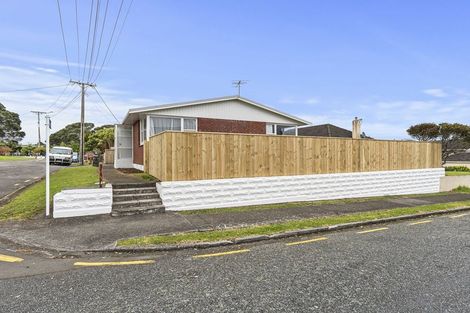 Photo of property in 1/67 Young Street, New Plymouth, 4310