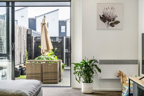 Photo of property in 14 Malcolm Calder Road, Hobsonville, Auckland, 0616