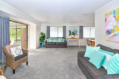 Photo of property in 4 Peretao Rise, The Gardens, Auckland, 2105