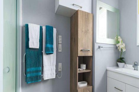 Photo of property in 1/18 Oakhampton Street, Hornby, Christchurch, 8042