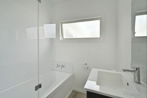 Photo of property in 225 Grove Road, Mayfair, Hastings, 4122