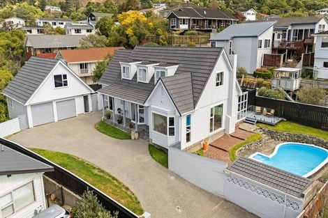Photo of property in 3 Gonville Street, Tawa, Wellington, 5028