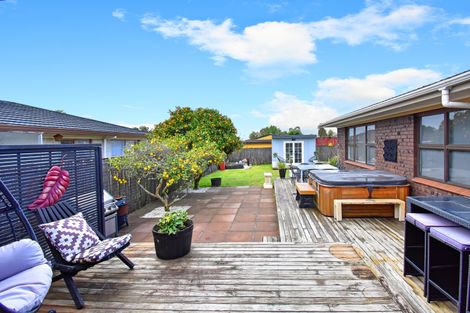 Photo of property in 29 Rushgreen Avenue, Pahurehure, Papakura, 2113