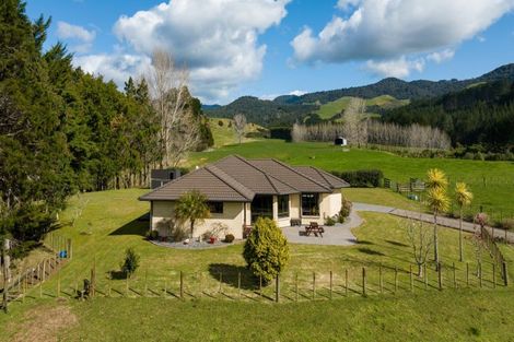 Photo of property in 174c Lund Road, Aongatete, 3178