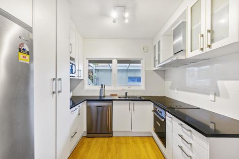 Photo of property in 44b Edgeworth Road, Glenfield, Auckland, 0629