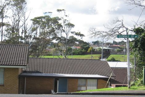 Photo of property in 2/48 Glendale Road, Glen Eden, Auckland, 0602