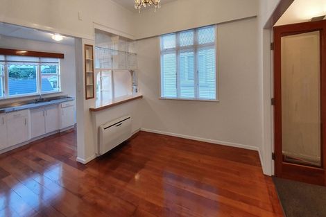 Photo of property in 42 Waipapa Road, Hataitai, Wellington, 6021