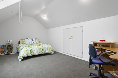 Photo of property in 7 Huia Place, Hutt Central, Lower Hutt, 5010