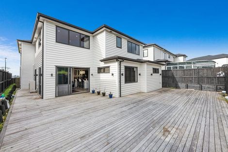 Photo of property in 82 Charlestown Drive, Flat Bush, Auckland, 2019