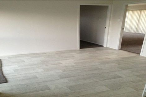 Photo of property in 16 Fairlight Place, Manurewa, Auckland, 2102