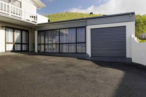 Photo of property in 73b South Road, Blagdon, New Plymouth, 4310