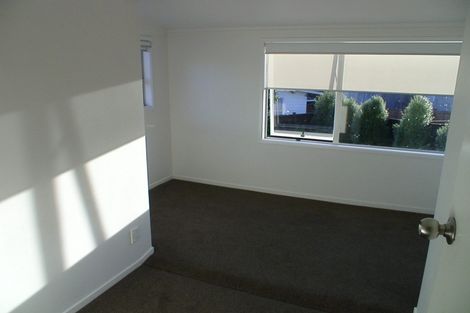 Photo of property in 30 Hobby Avenue, Birkdale, Auckland, 0626