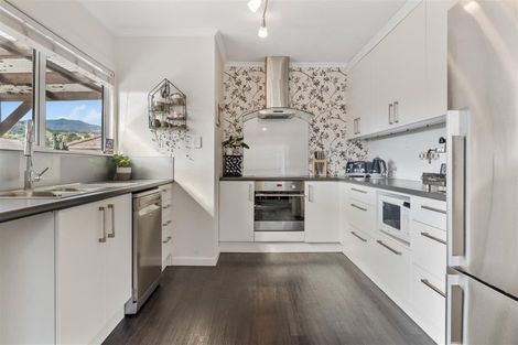 Photo of property in 17 Maitland Avenue, Stoke, Nelson, 7011