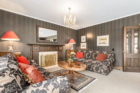 Photo of property in 4-6 Cheviot Road, Lowry Bay, Lower Hutt, 5013