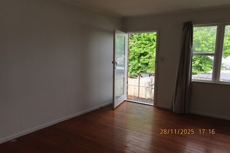 Photo of property in 382 West Coast Road, Glen Eden, Auckland, 0602