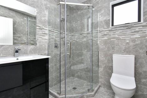 Photo of property in 50a Shirley Avenue, Papakura, 2110