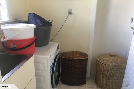 Photo of property in 30 Megan Avenue, Pakuranga Heights, Auckland, 2010