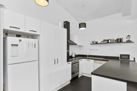 Photo of property in 5u2 Hopper Street, Mount Cook, Wellington, 6011