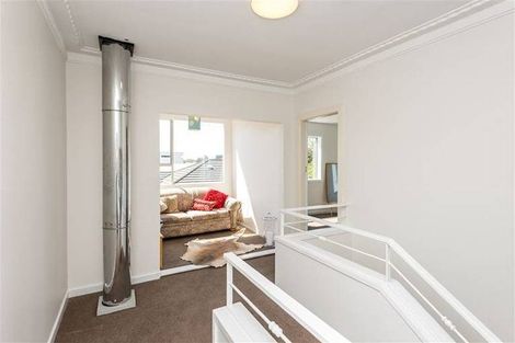 Photo of property in 103 Rattray Street, Riccarton, Christchurch, 8041