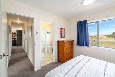 Photo of property in 10 Nunu Drive, Flat Point, Masterton, 5883
