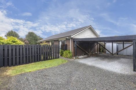 Photo of property in 2/21 Dunedin Street, Redwood, Christchurch, 8051