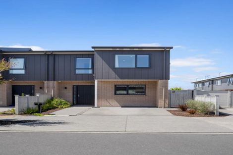 Photo of property in 4 Orona Place, Takanini, 2112
