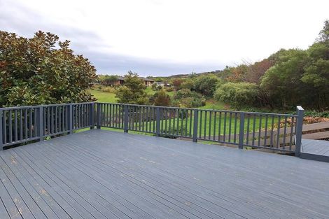 Photo of property in 82a Kirton Drive, Riverstone Terraces, Upper Hutt, 5018