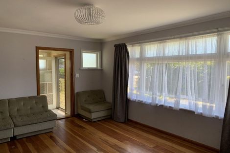 Photo of property in 147 Weraroa Road, Levin, 5510