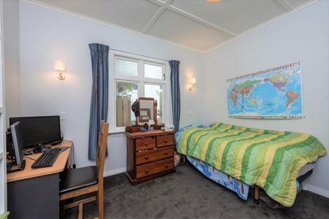 Photo of property in 43 Kano Street, Karori, Wellington, 6012