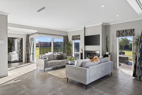 Photo of property in 22 Warwick Road, Ohoka, Rangiora, 7475
