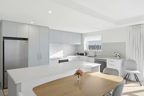Photo of property in 37 Greig Crescent, Amberley, 7410
