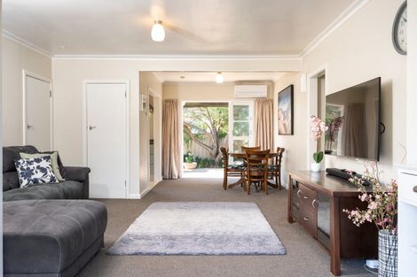 Photo of property in 17 Golding Road, Taradale, Napier, 4112