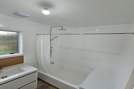 Photo of property in 1 Surrey Street, Wilton, Wellington, 6012