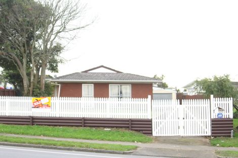 Photo of property in 137 Mahia Road, Wattle Downs, Auckland, 2103