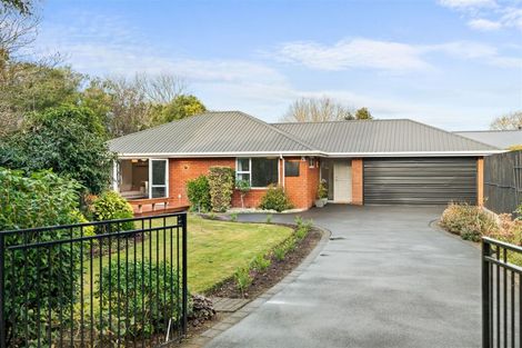 Photo of property in 216 Grahams Road, Burnside, Christchurch, 8053