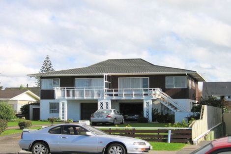 Photo of property in 1/230 Hibiscus Coast Highway, Orewa, 0931