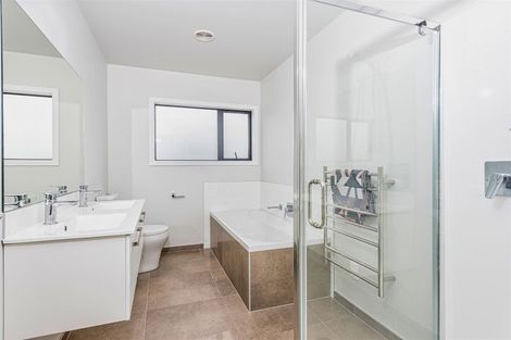 Photo of property in 17 Dorricott Avenue, Hobsonville, Auckland, 0616