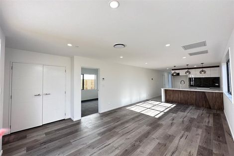 Photo of property in 38 John Gray Street, Papakura, 2110