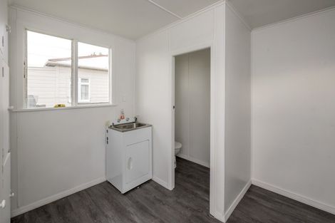 Photo of property in 12 Stuckey Street, Levin, 5510
