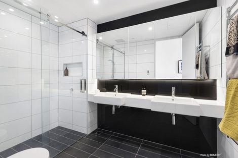 Photo of property in 905/1u Market Lane, Wellington Central, Wellington, 6011