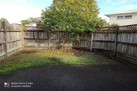 Photo of property in 2/242 Pakuranga Road, Pakuranga Heights, Auckland, 2010