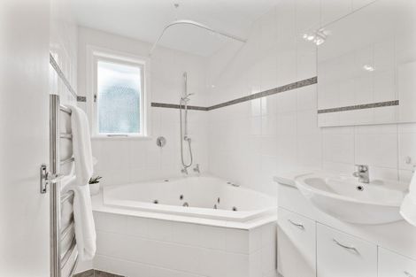 Photo of property in 29 Broadhead Avenue, Tawhero, Whanganui, 4501