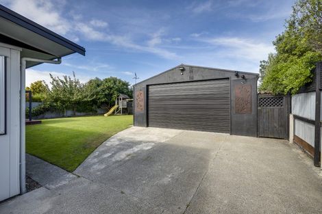 Photo of property in 37 Tait Drive, Greenmeadows, Napier, 4112