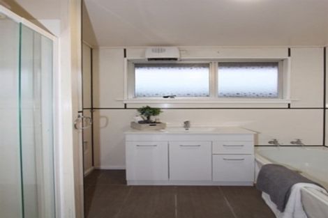 Photo of property in 21 Inwoods Road, Parklands, Christchurch, 8083