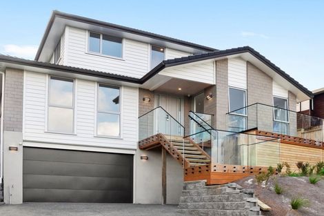 Photo of property in 2 Valley Heights Lane, Pukekohe, 2120