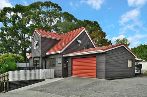 Photo of property in 3/427 Don Buck Road, Massey, Auckland, 0614